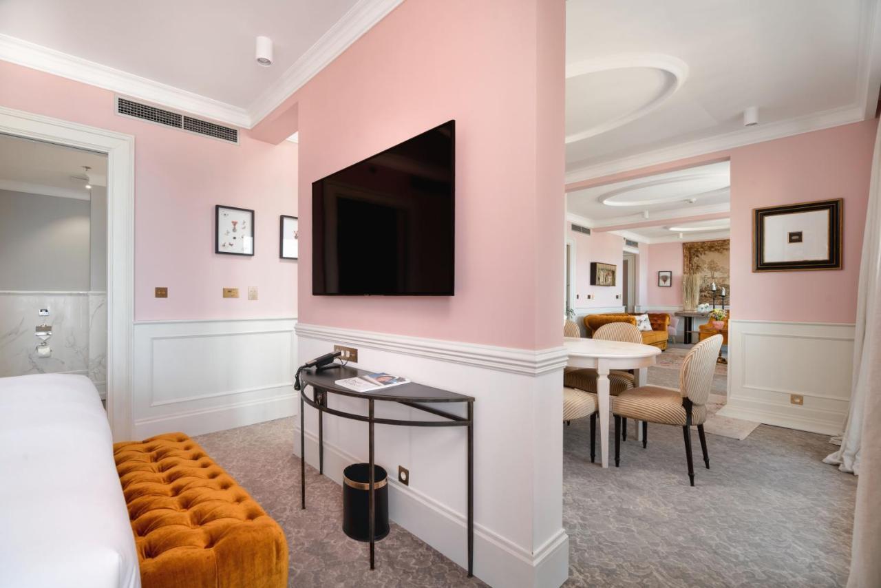 חוואר Palace Elisabeth, Hvar Heritage Hotel - The Leading Hotels Of The World מראה חיצוני תמונה