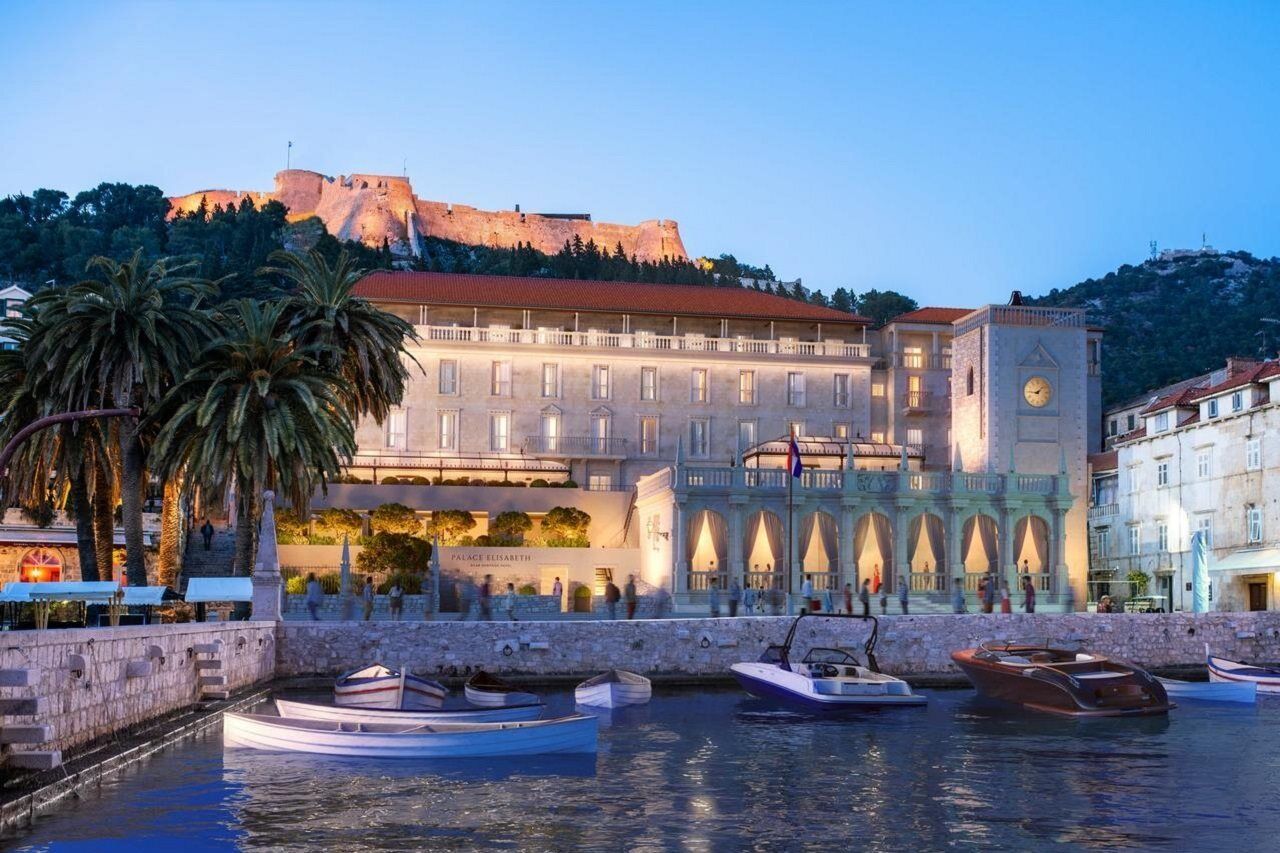 חוואר Palace Elisabeth, Hvar Heritage Hotel - The Leading Hotels Of The World מראה חיצוני תמונה