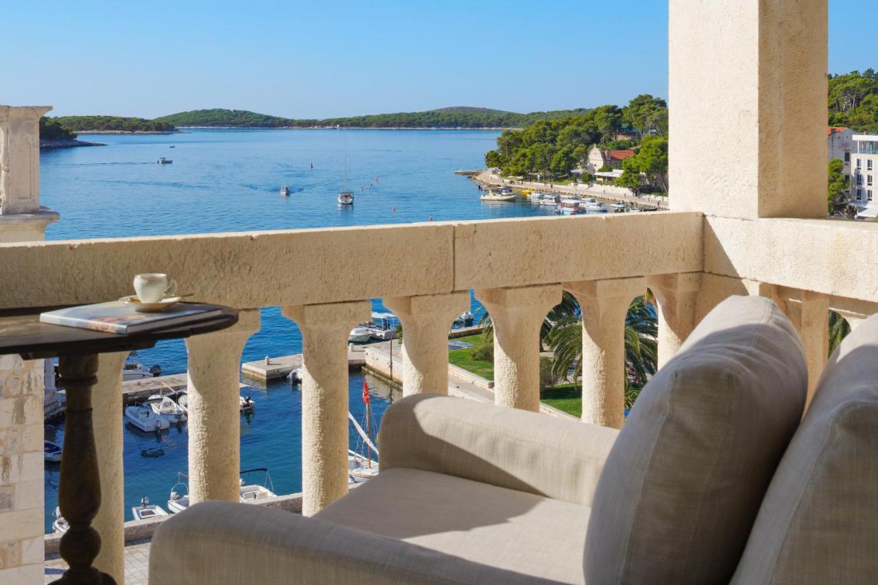 חוואר Palace Elisabeth, Hvar Heritage Hotel - The Leading Hotels Of The World מראה חיצוני תמונה